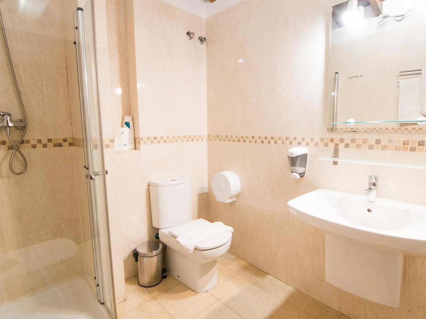 Appartement Tuguest Atico Gracia à Grenade Extérieur photo